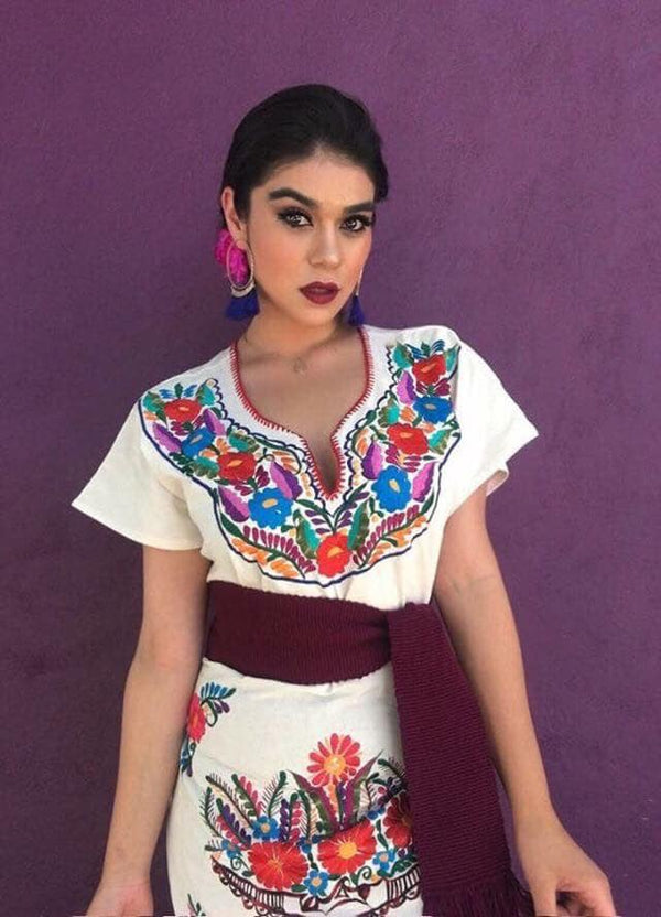 Las Flores' Mexican Embroidered Dress ...